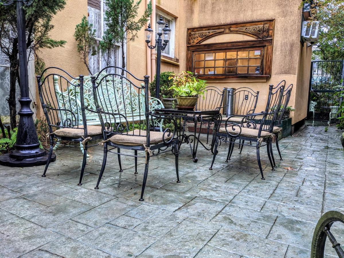 Parisian Courtyard Inn Nova Orleães Exterior foto